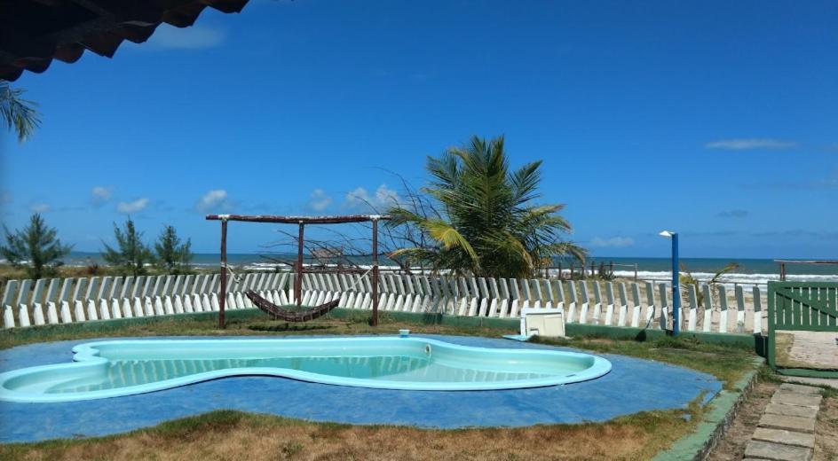 Chales Suites Pe Na Areia Guaibim Bagian luar foto