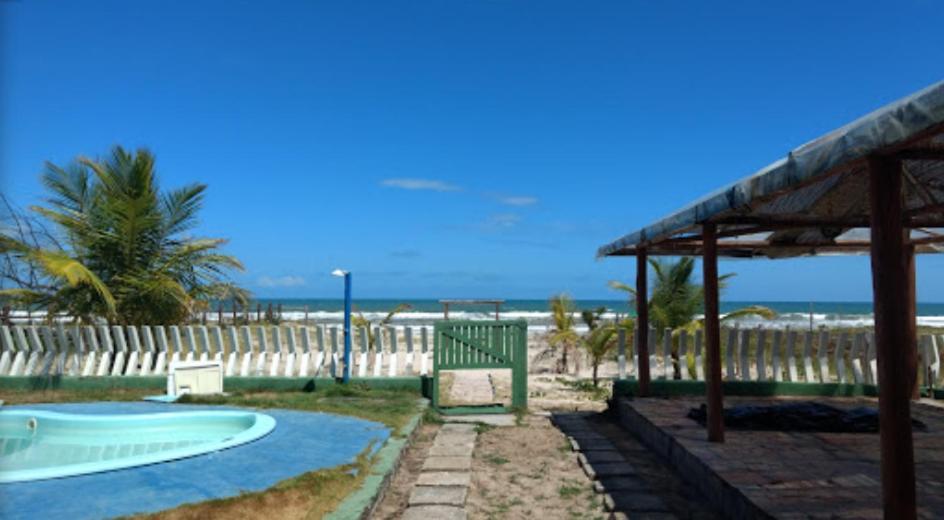 Chales Suites Pe Na Areia Guaibim Bagian luar foto