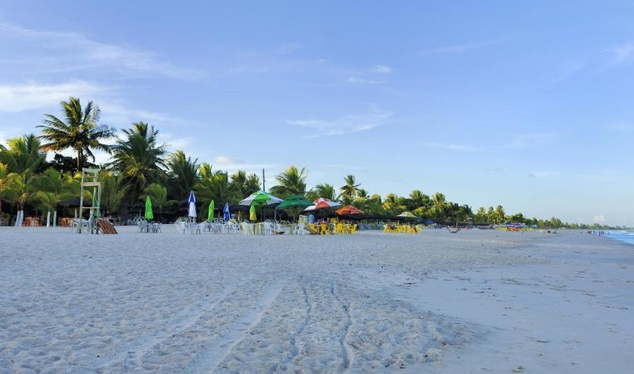 Chales Suites Pe Na Areia Guaibim Bagian luar foto